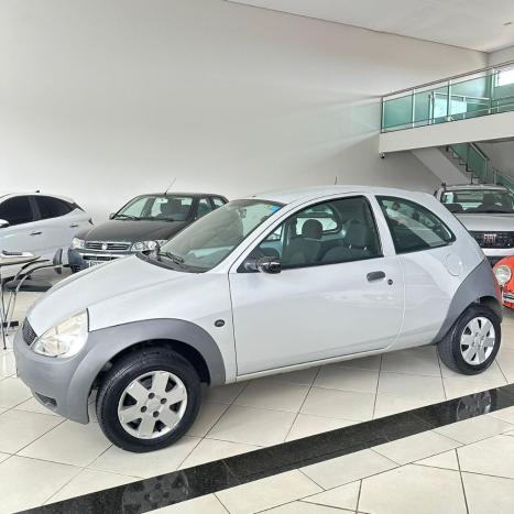 FORD Ka Hatch 1.6 XR, Foto 8