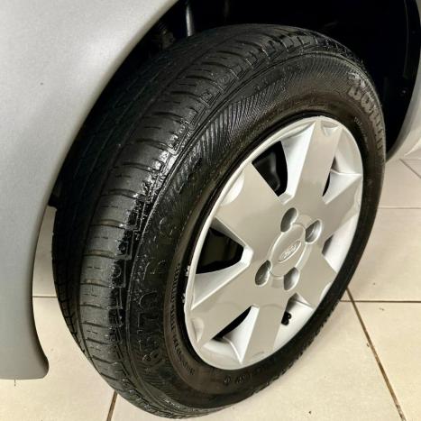 FORD Ka Hatch 1.6 XR, Foto 11