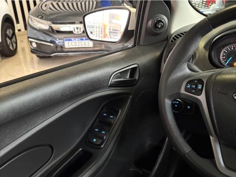 FORD Ka + Sedan 1.0 12V 4P TI-VCT SE PLUS FLEX, Foto 19