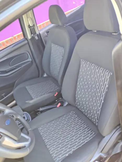 FORD Ka + Sedan 1.5 12V 4P FLEX TI-VCT SE PLUS AUTOMTICO, Foto 12