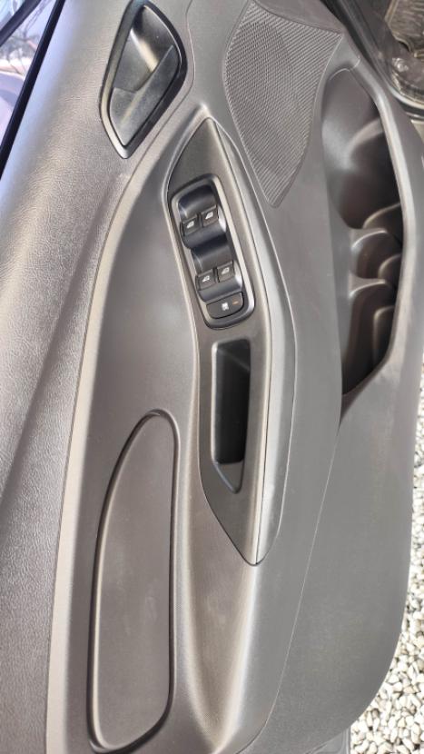 FORD Ka + Sedan 1.5 12V 4P FLEX TI-VCT SE PLUS AUTOMÁTICO, Foto 15 FORD Ka + Sedan 1.5 12V 4P FLEX TI-VCT SE PLUS AUTOMÁTICO, Foto 15