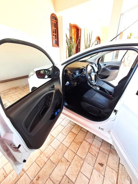 FORD Ka + Sedan 1.5 12V 4P FLEX TI-VCT SE AUTOM�TICO, Foto 9