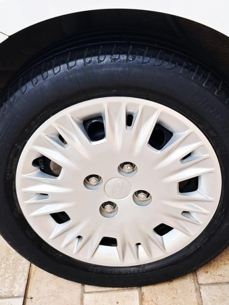 FORD Ka + Sedan 1.5 12V 4P FLEX TI-VCT SE AUTOM�TICO, Foto 12