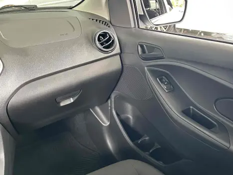 FORD Ka + Sedan 1.5 12V 4P FLEX TI-VCT SE PLUS AUTOM�TICO, Foto 17