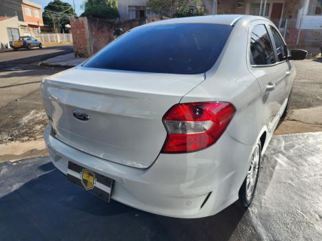 FORD Ka + Sedan 1.5 12V 4P FLEX TI-VCT SE PLUS AUTOM�TICO, Foto 6