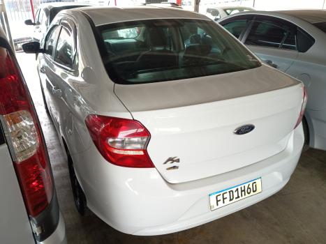 FORD Ka + Sedan 1.5 16V 4P FLEX SE PLUS, Foto 4