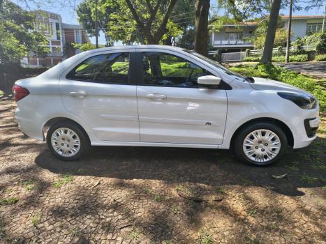 FORD Ka + Sedan 1.5 12V 4P FLEX TI-VCT SE PLUS AUTOMÁTICO, Foto 9