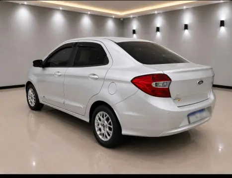 FORD Ka + Sedan 1.5 16V 4P FLEX SE PLUS, Foto 2