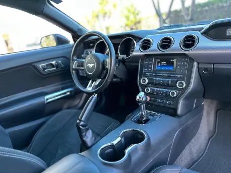FORD Mustang 5.0 V8 24V GT PREMIUM COUP�, Foto 7