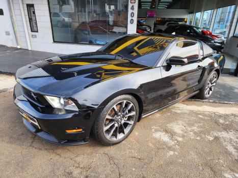 FORD Mustang 5.0 V8 32V GT COUP� AUTOM�TICO, Foto 2