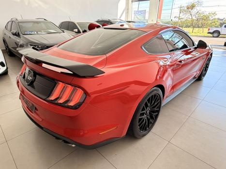 FORD Mustang 5.0 V8 24V GT PREMIUM COUP�, Foto 2