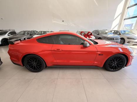 FORD Mustang 5.0 V8 24V GT PREMIUM COUP�, Foto 15