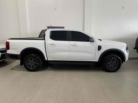 FORD Ranger 2.0 4P TURBO DIESEL BLACK CABINE DUPLA AUTOM�TICO, Foto 3