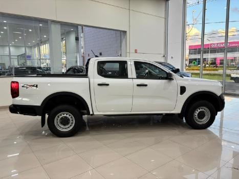 FORD Ranger 2.0 4P TURBO DIESEL XL 4X4 CABINE DUPLA, Foto 4