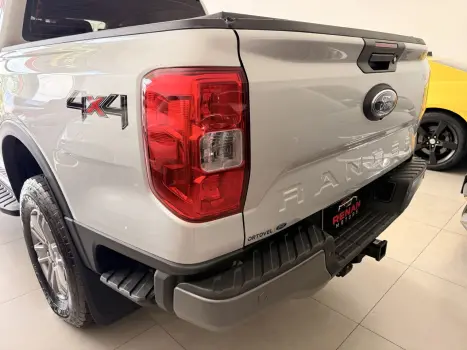 FORD Ranger 2.0 4P TURBO DIESEL XLS 4X4 CABINE DUPLA AUTOM�TICO, Foto 13