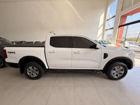 FORD Ranger 2.0 4P TURBO DIESEL XLS 4X4 CABINE DUPLA AUTOM�TICO, Foto 15