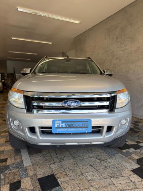FORD Ranger 2.0 4P TURBO DIESEL BLACK CABINE DUPLA AUTOM�TICO, Foto 4