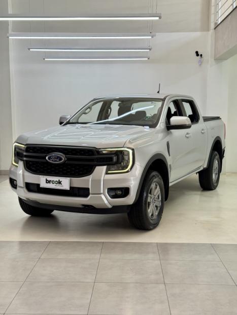 FORD Ranger 2.0 4P TURBO DIESEL XLS 4X4 CABINE DUPLA AUTOMÁTICO, Foto 3