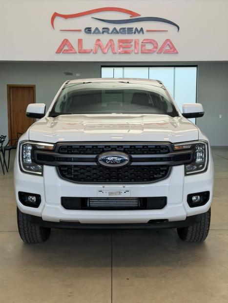 FORD Ranger 2.0 4P TURBO DIESEL XLS 4X4 CABINE DUPLA AUTOMÁTICO, Foto 2