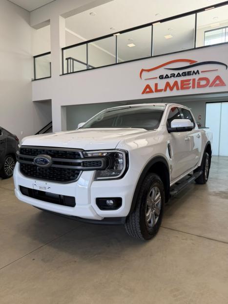 FORD Ranger 2.0 4P TURBO DIESEL XLS 4X4 CABINE DUPLA AUTOMÁTICO, Foto 3