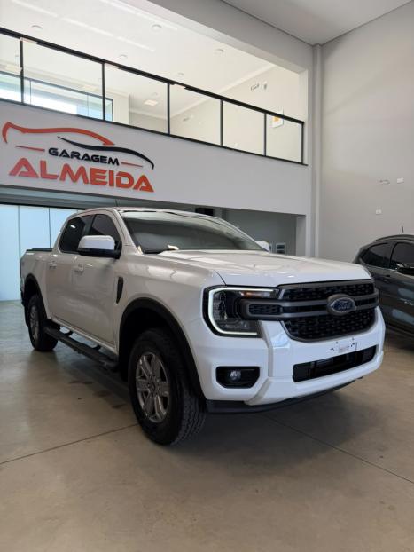 FORD Ranger 2.0 4P TURBO DIESEL XLS 4X4 CABINE DUPLA AUTOMÁTICO, Foto 4