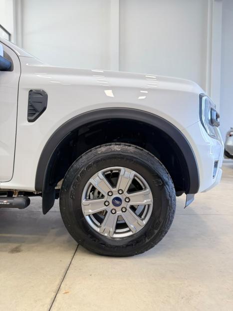FORD Ranger 2.0 4P TURBO DIESEL XLS 4X4 CABINE DUPLA AUTOMÁTICO, Foto 5