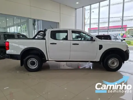 FORD Ranger 2.0 4P TURBO DIESEL XL 4X4 CABINE DUPLA, Foto 4