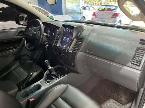 FORD Ranger 2.2 16V XLS DIESEL 4X4 CABINE DUPLA, Foto 8