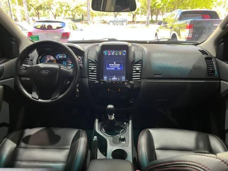 FORD Ranger 2.2 16V XLS DIESEL 4X4 CABINE DUPLA, Foto 9