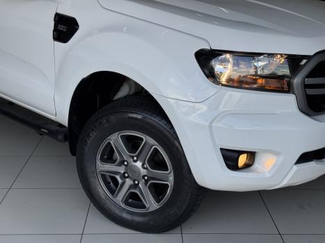 FORD Ranger 2.2 16V XLS DIESEL 4X4 CABINE DUPLA AUTOM�TICO, Foto 5
