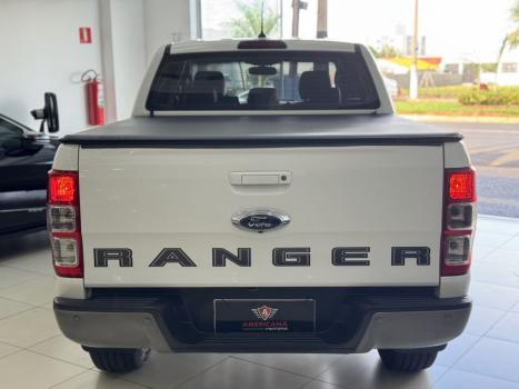 FORD Ranger 2.2 16V XLS DIESEL 4X4 CABINE DUPLA AUTOM�TICO, Foto 6