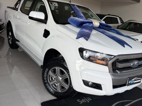 FORD Ranger 2.2 16V XLS DIESEL 4X4 CABINE DUPLA, Foto 13