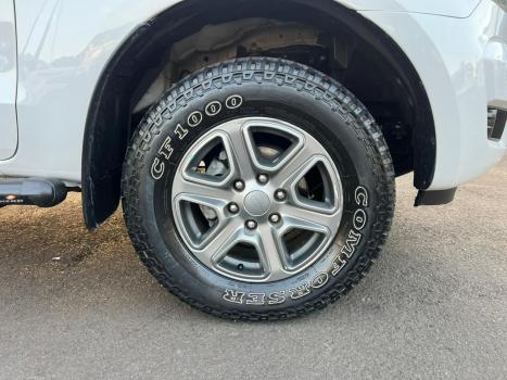 FORD Ranger 2.2 16V XLS DIESEL CABINE DUPLA, Foto 9