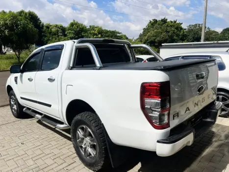 FORD Ranger 2.2 16V XLS DIESEL 4X4 CABINE DUPLA, Foto 2