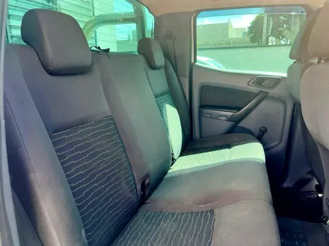 FORD Ranger 2.2 16V XLS DIESEL 4X4 CABINE DUPLA, Foto 12