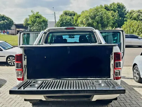 FORD Ranger 2.2 16V XLS DIESEL 4X4 CABINE DUPLA, Foto 16