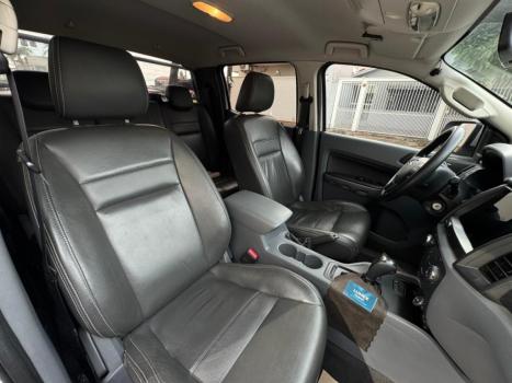 FORD Ranger 2.2 16V XLS DIESEL 4X4 CABINE DUPLA AUTOM�TICO, Foto 10
