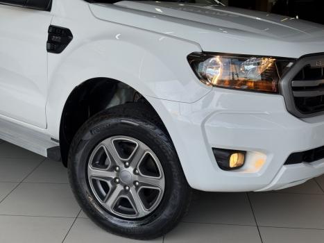 FORD Ranger 2.2 16V XLS DIESEL 4X4 CABINE DUPLA AUTOM�TICO, Foto 5
