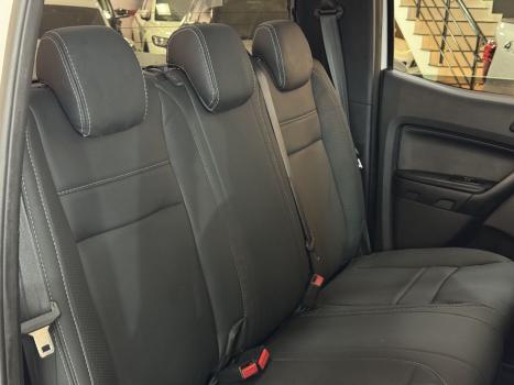 FORD Ranger 2.2 16V XLS DIESEL 4X4 CABINE DUPLA AUTOM�TICO, Foto 13