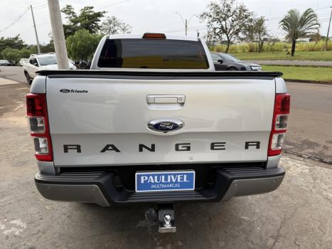 FORD Ranger 2.2 16V XLS DIESEL 4X4 CABINE DUPLA AUTOM�TICO, Foto 9