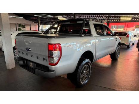 FORD Ranger 2.2 16V XLS DIESEL 4X4 CABINE DUPLA AUTOM�TICO, Foto 6