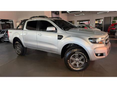 FORD Ranger 2.2 16V XLS DIESEL 4X4 CABINE DUPLA AUTOM�TICO, Foto 21