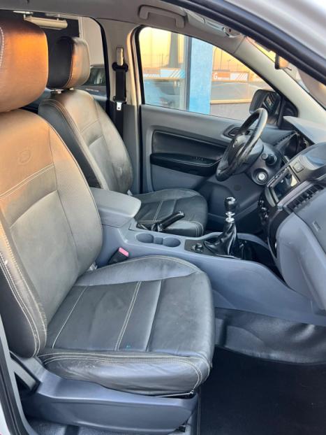 FORD Ranger 2.2 16V XL DIESEL CABINE DUPLA, Foto 2