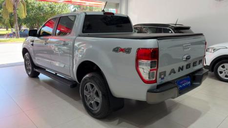 FORD Ranger 2.2 16V XLS DIESEL CABINE DUPLA AUTOM�TICO, Foto 3