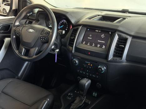 FORD Ranger 2.2 16V XLS DIESEL 4X4 CABINE DUPLA AUTOM�TICO, Foto 13