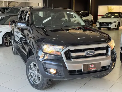 FORD Ranger 2.2 16V XLS DIESEL 4X4 CABINE DUPLA AUTOM�TICO, Foto 2