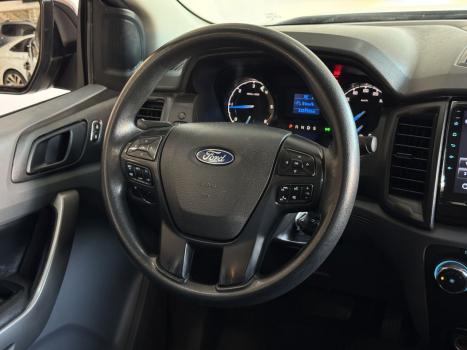 FORD Ranger 2.2 16V XLS DIESEL 4X4 CABINE DUPLA AUTOM�TICO, Foto 9
