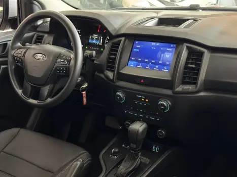 FORD Ranger 2.2 16V XLS DIESEL CABINE DUPLA AUTOMÁTICO, Foto 9