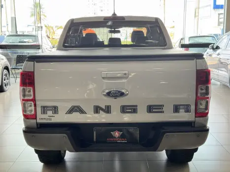 FORD Ranger 2.2 16V XLS DIESEL CABINE DUPLA AUTOMÁTICO, Foto 17