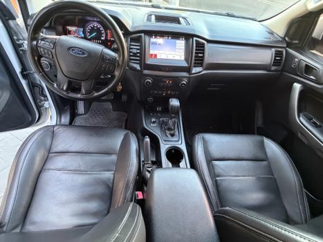 FORD Ranger 2.2 16V XLS DIESEL 4X4 CABINE DUPLA AUTOMÁTICO, Foto 10